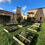 Le Vieux Chateau