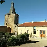 Le Vieux Chateau 3* エルヴォー