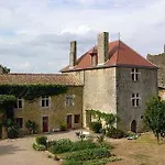 Le Vieux Chateau ベッド・アンド・ブレックファスト 3*