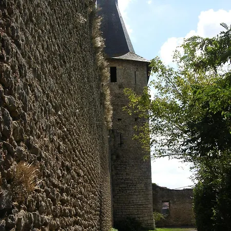 Bed & Breakfast Le Vieux Chateau Airvault