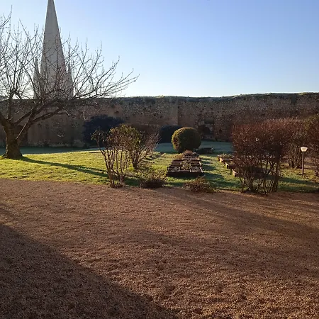 Le Vieux Chateau Airvault