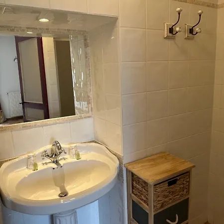 Le Vieux Chateau 3*