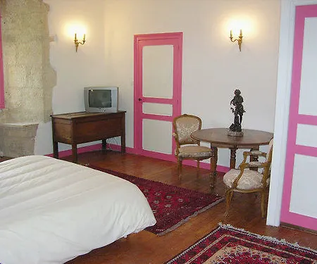 乐维纽克斯城堡酒店 Airvault