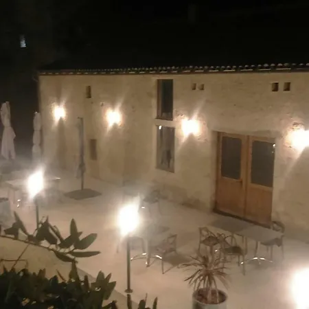 Le Vieux Chateau Airvault